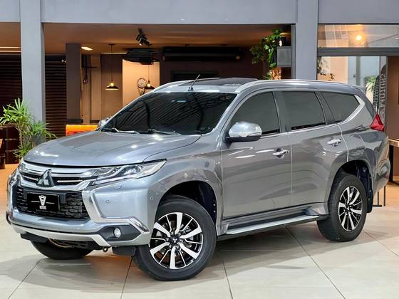 MITSUBISHI PAJERO SPORT 2.4 16V MIVEC TURBO DIESEL HPE AWD AUTOMÁTICO